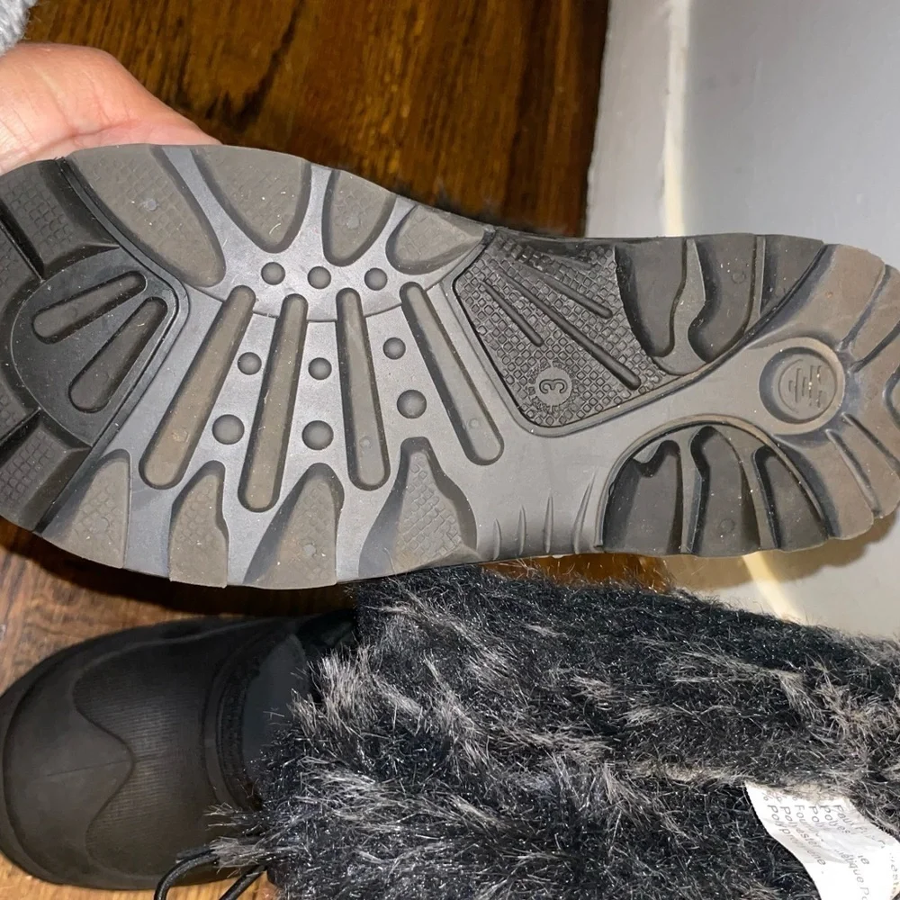 Kamik snow boots 🥾 ❄️size 3